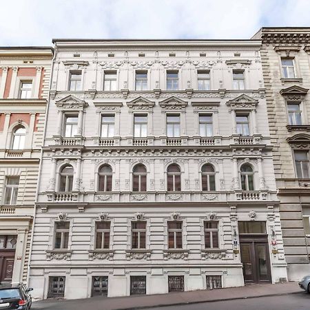 Limehome Prague Halkova Luaran gambar