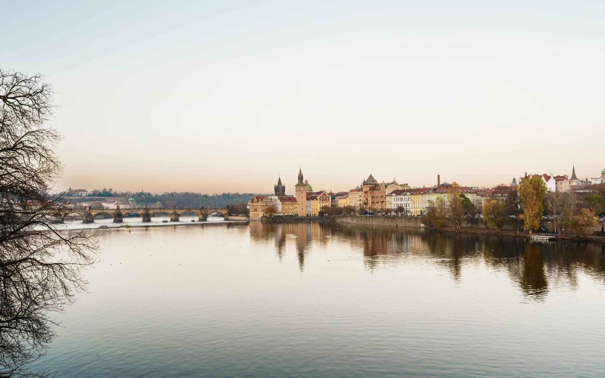 Limehome Prague Halkova Luaran gambar