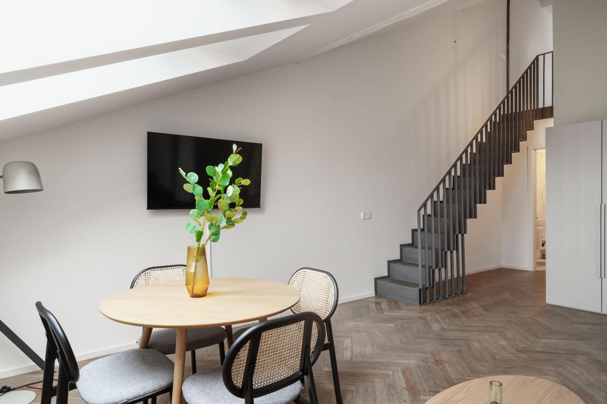 Limehome Prague Halkova Luaran gambar