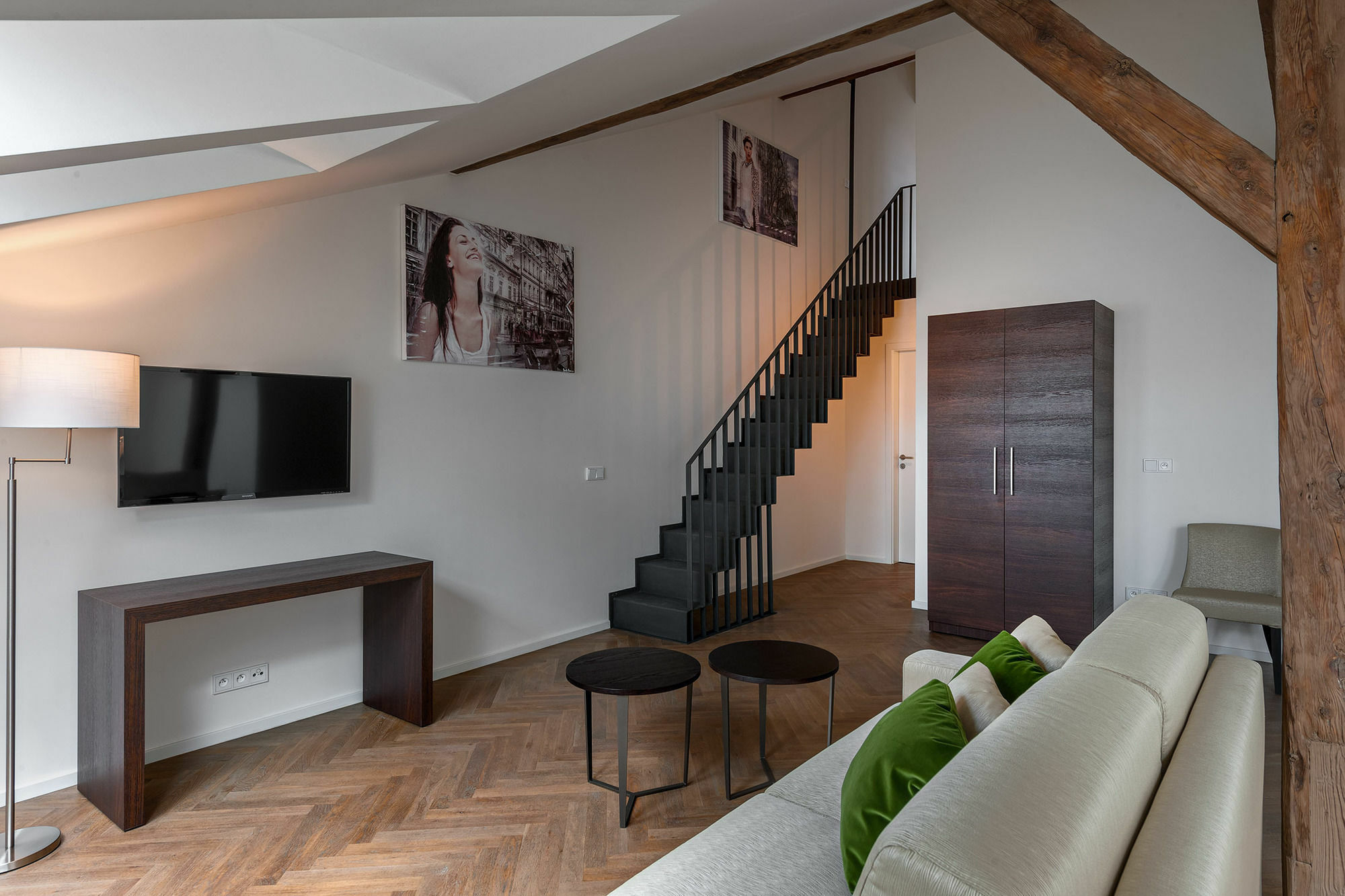 Limehome Prague Halkova Luaran gambar